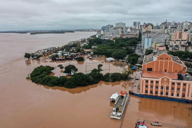 CNI e FIERGS propõem medidas para facilitar o comércio exterior e acelerar ajuda à população do RS